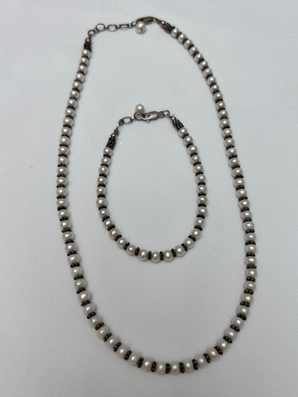 Classic White Faux Pearl Beaded Necklace and Bracelet Set